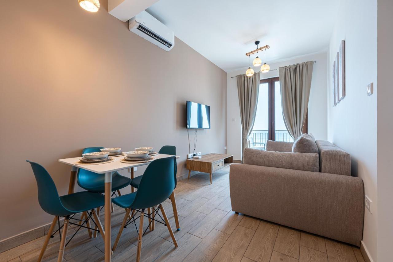 Niki Apartments Przno Sveti Stefan Exterior photo