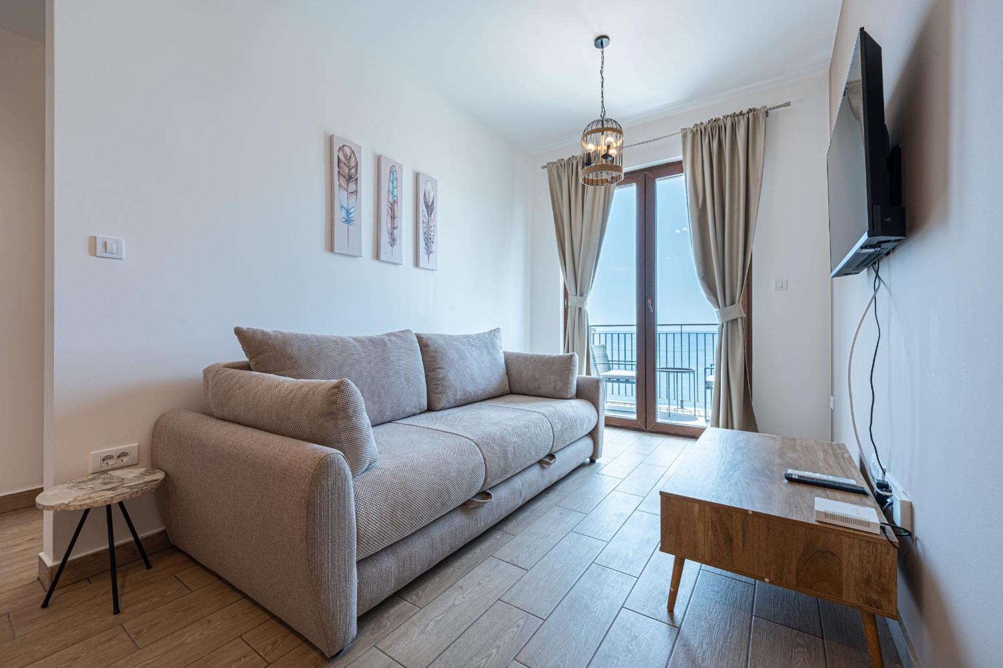 Niki Apartments Przno Sveti Stefan Exterior photo